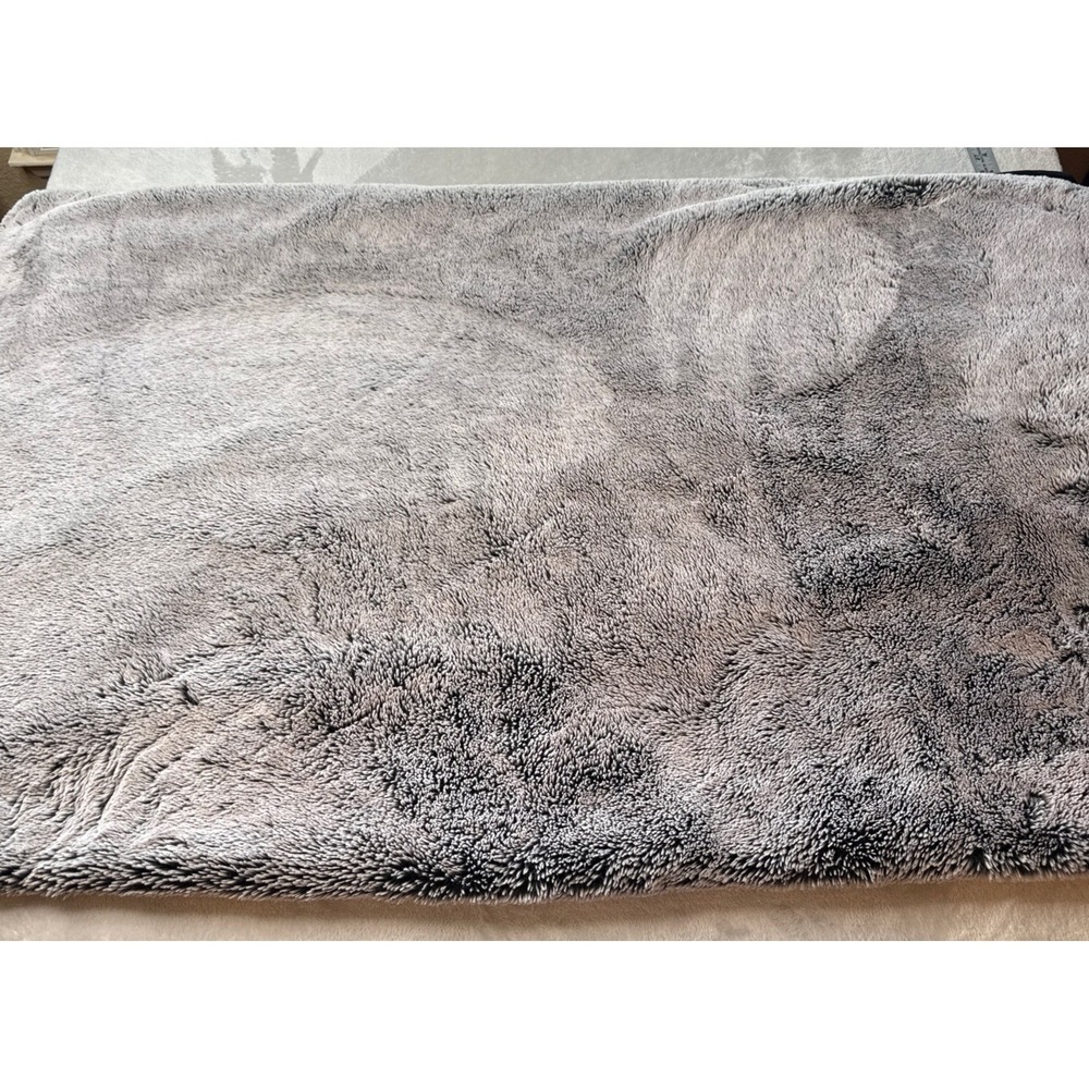Mon Chateau Luxury Collection Luxe Faux Fur Throw Blanket 60X70 Slate - Picture 3 of 4